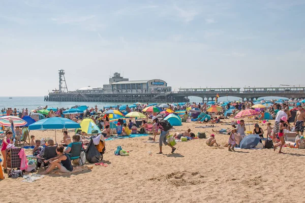 Bournemouth beach, İngiltere
