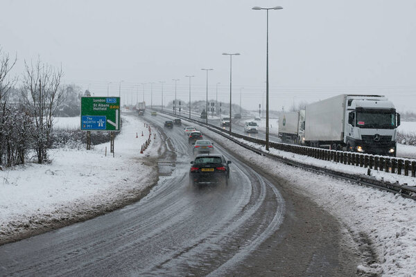 Traffic on the junction 9 motorway M1