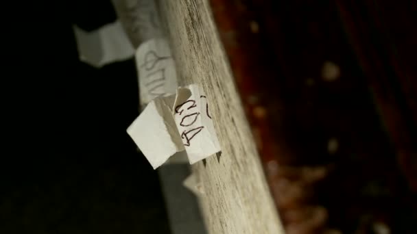 livres anciens dans la bibliothèque