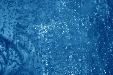 Mavi sprey çeşme geceleri