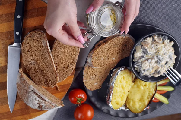 Patates sebze ve mantar ile hazırlanması