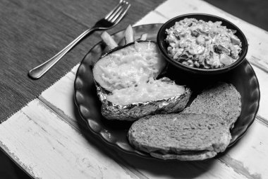 Fırında patates sebze ve mantar ile