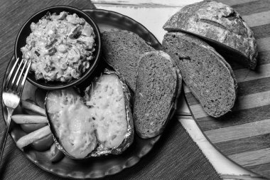 Fırında patates sebze ve mantar ile