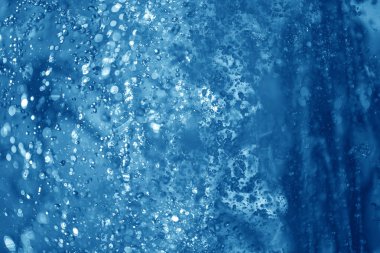 Mavi sprey çeşme geceleri