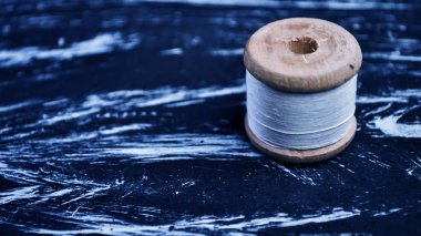 İş parçacığı üzerinde Tablo biriktirme. Bir makaraya zanaat için iş parçacığı. Ma