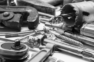 Gümüş rengi metal araçlar çalışma Mens