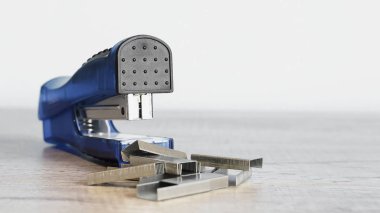 Ofis işleri masaya zımba. İleti örneği öğe. Office su