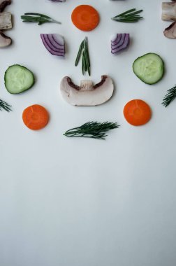 Arka plan doğal ürünler sebze, mantar ve otlar