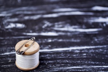 İş parçacığı üzerinde Tablo biriktirme. Bir makaraya zanaat için iş parçacığı. Ma