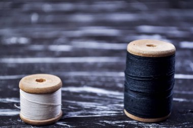 İş parçacığı üzerinde Tablo biriktirme. Bir makaraya zanaat için iş parçacığı. Ma