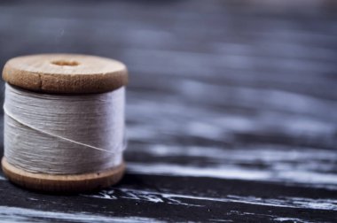 İş parçacığı üzerinde Tablo biriktirme. Bir makaraya zanaat için iş parçacığı. Ma