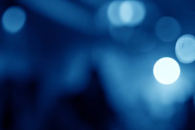 Işık noktalarından arka plan bulanık