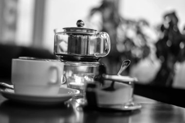 Kafede çay seremonisi