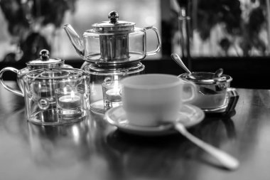 Kafede çay seremonisi