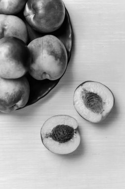 Olgun şeftali bileşimi 