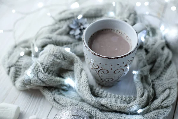 Kakao marshmallows yeni yıl için ile. Lezzetli tatlı ve d — Stok fotoğraf