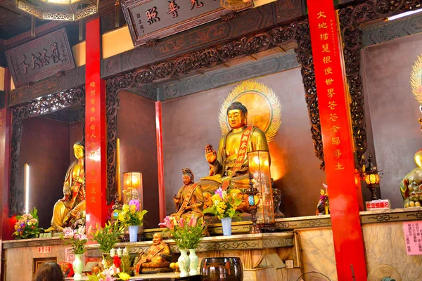 Buddha of old traditional Sanfeng Temple — Stock Photo, Image