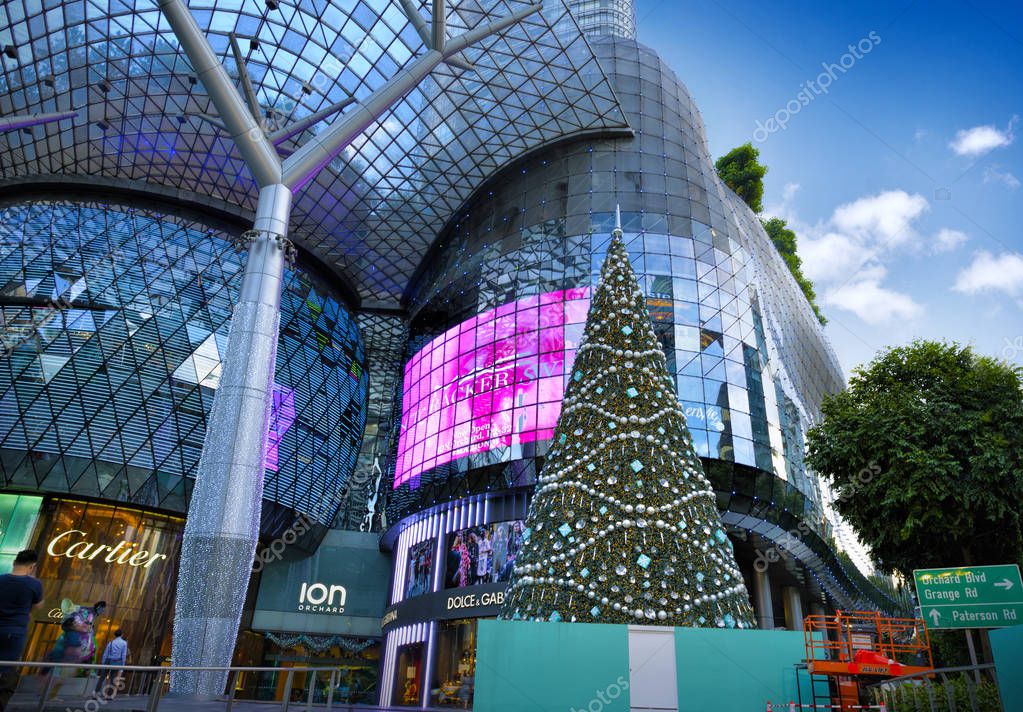 Christmas Decoration at Singapore Orchard Road. – Stock Editorial Photo