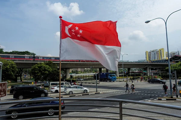 Singapore August 2019 Tageszeit Der Singapore Flagge Entlang Der Straße — Stockfoto