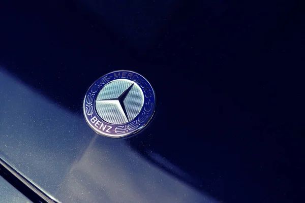Malaysia Dezembro 2019 Mercedes Benz Logo Carro Mercedes Benz Uma — Fotografia de Stock