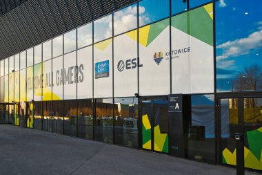 Katowice, 1 Mart 2020, ESL IEM Intel Master yarışmasının yapıldığı Katowice 'deki spor tesisi manzarası. Dünyanın en büyük eSport etkinliği Counter Strike turnuvası ve ihracatın başkenti Starcraft..