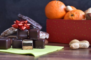 Ev yapımı şekerlemeler ve fıstıklarla dolu bir hayat