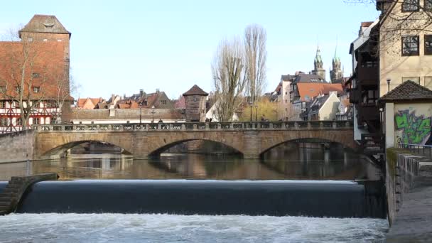 Starý kamenný most v Německu — Stock video
