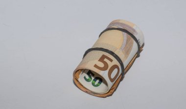 yığınla kağıt euro banknot pipet haddelenmiş.