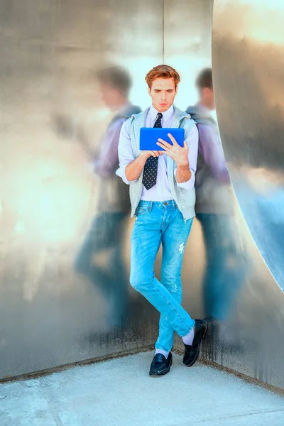 Teknoloji Modern okuma. 