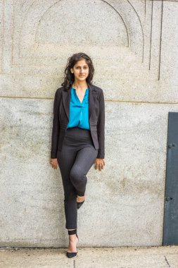 Modern Doğu Hint Amerikalı öğrenci.