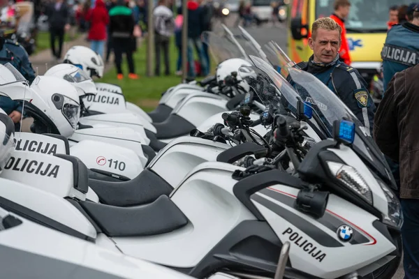 RIGA, LETTONIA - 28 APRILE 2018: Evento di apertura stagione Moto 2018 . — Foto Stock