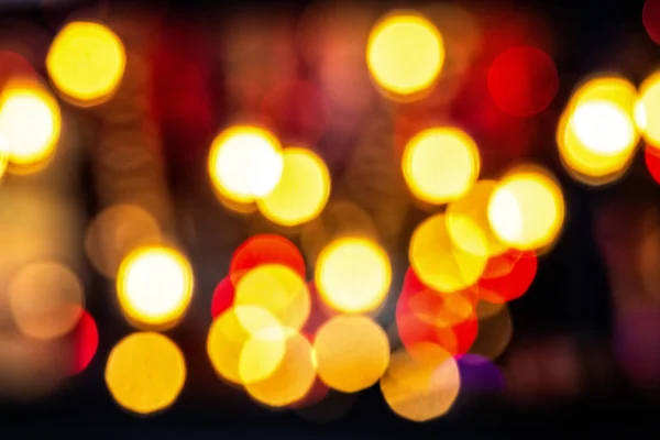 Sfondo natalizio festivo. Sfondo astratto con bokeh luci sfocate — Foto Stock