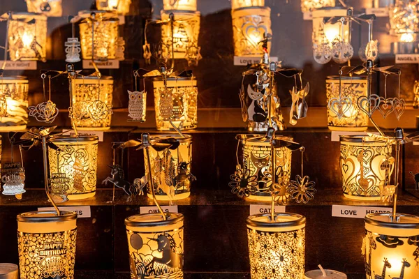 London England January 2020 Lighting Glass Candle Holders Ornaments Kiosk — Stock Photo, Image