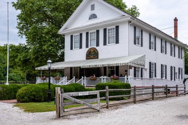 Cold Spring Village, Cape May, NJ, ABD - 18 Haziran 2019: Cold Spring Grange - Soğuk Bahar Çiftliği 'nin çiftçileri ve sakinleri için toplantı salonu olarak 1912 yılında inşa edildi.