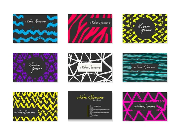 Kartvizit kümesiyle elle çizilmiş öğeleri