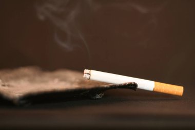 farklı en az fiziksel nesneler