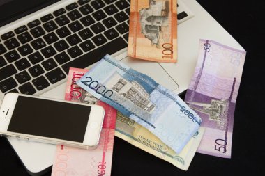 Prendere soldi con tecnologia