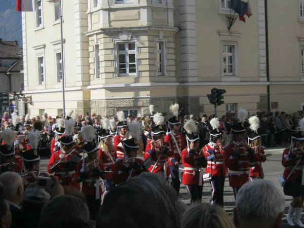 Merano Druva Festival Södra Tyrolen Med Typiska Musikband Och Typiska — Stockfoto