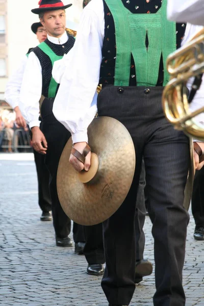 Merano Szőlő Fesztivál Dél Tirol Jellegzetes Zenei Zenekarok Tipikus Tyrolean — Stock Fotó