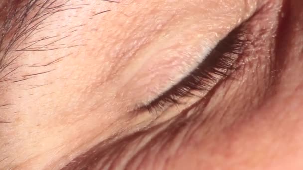 Close Eye Eyelid Opens Closes Pupil Eye Moves — Stock Video