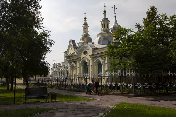 Minusinsk 'teki Kurtarıcı Katedrali 1781' de burada inşa edilen ahşap kilise yerine 1803-1814 'te inşa edildi.