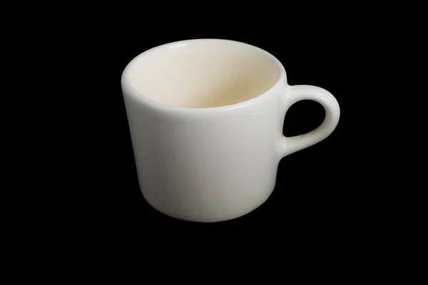 Taza de café blanco sobre fondo negro — Foto de Stock