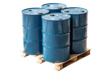 Palet ahşap izole beyaz arka plan, petrol davul, kırpma yolu üzerinde dört kimyasal davul