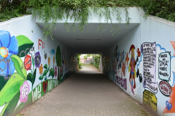 Architecture Building Underground Concrete Tunnel Graffiti Art Walls — Zdjęcie stockowe