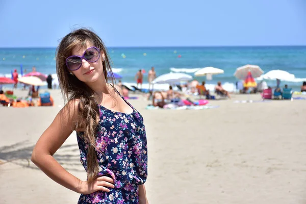 Girl Sunglasses Background Sea — Stock Photo, Image