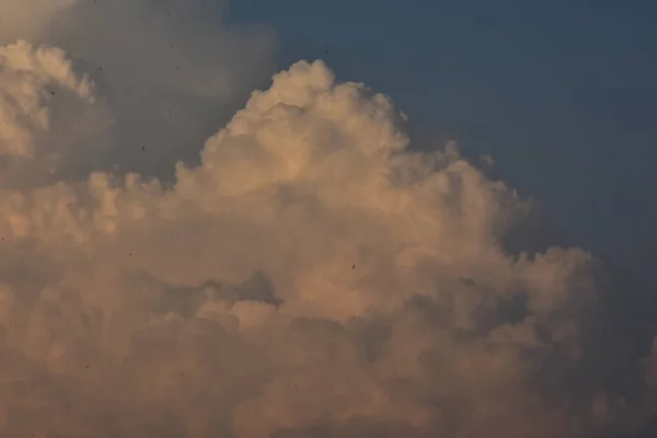 Cielo Azul Nubes Blancas —  Fotos de Stock