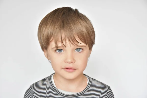 Hermoso Retrato Niño Pequeño Sonrisa — Foto de Stock