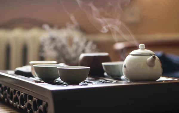 Exquisite Hot Tea in Teapot at Traditional Chinese Tea Ceremony. Set of Equipment — Stock Photo, Image