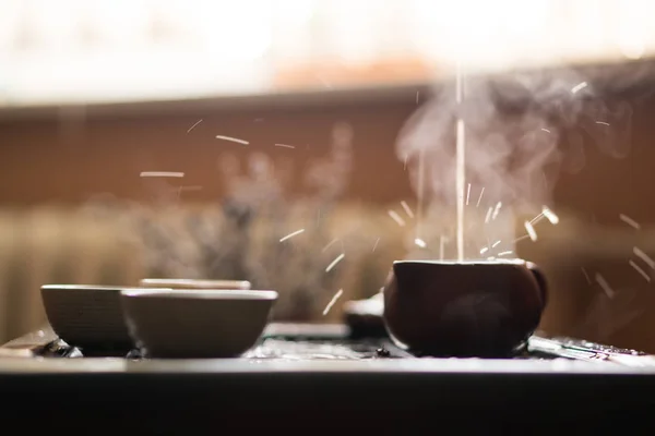 Pouring of Puer Tea from Teapot at Traditional Chinese Tea Ceremony. Set of Equipment for Drinking Tea — Stock Photo, Image