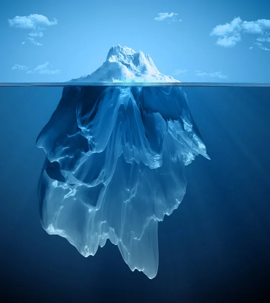 Ijsberg boven en onder het water — Stockfoto